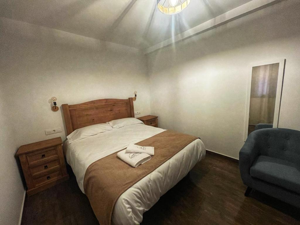 Apartamentos Dona Jimena Del Ambroz 4 Estrellas Complejo Unico En El Centro Del Pueblo - Piscina Ya Abierta Hervas Ngoại thất bức ảnh