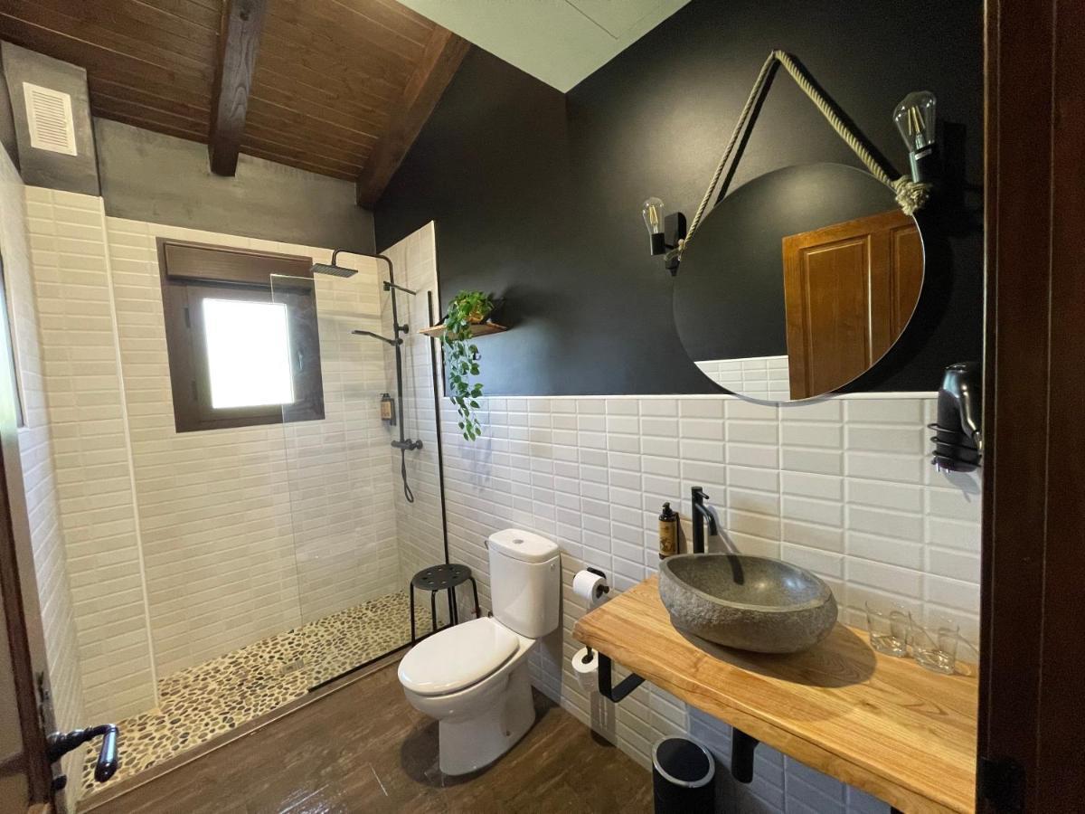Apartamentos Dona Jimena Del Ambroz 4 Estrellas Complejo Unico En El Centro Del Pueblo - Piscina Ya Abierta Hervas Ngoại thất bức ảnh